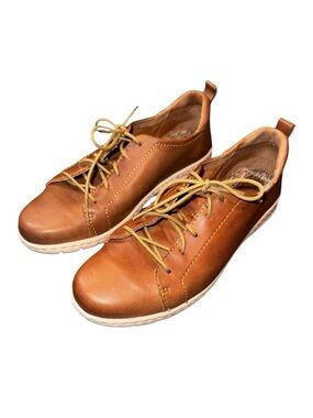 BORN Lace Up Classic Leather Oxford Sneakers Dark Light Academia Size 7.5